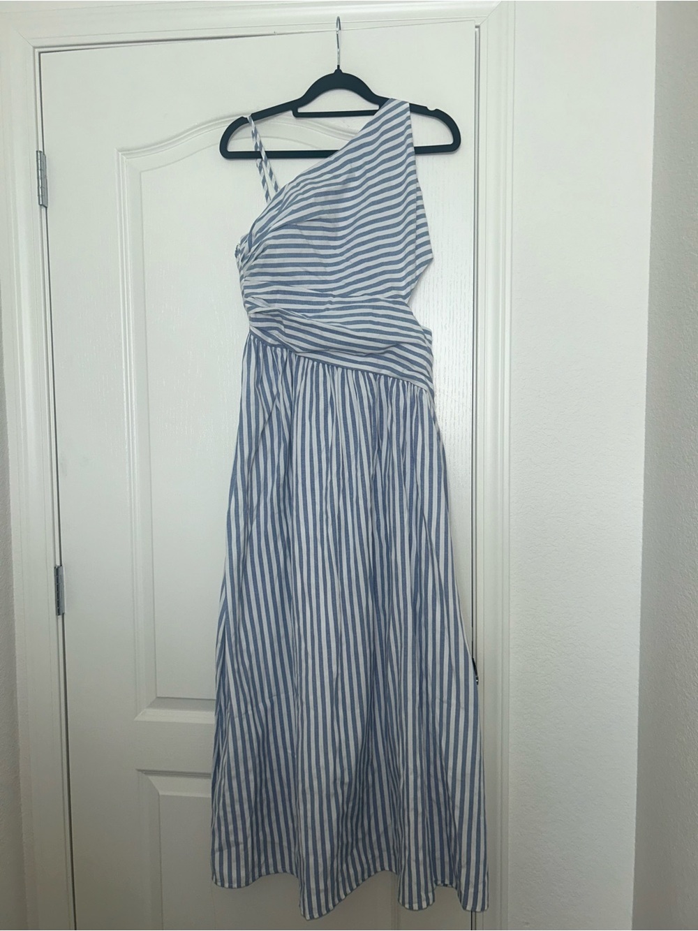 Commense Blue and White One-Shoulder Striped Cutout Maxi Dress - Picture 3 of 5